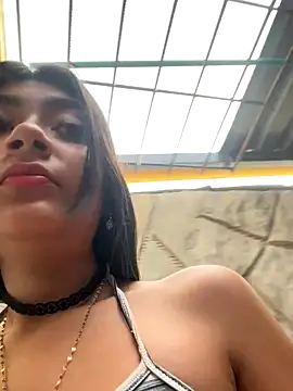 Snapshot of Sweed-virgin-pussy chatting on 11/03/25, 12:28 Sweed-virgin-pussy online show from 11/03/25, 12:28