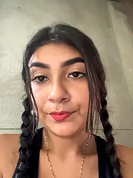 Snapshot of Sweed-virgin-pussy chatting on 11/13/25, 03:00 Sweed-virgin-pussy online show from 11/13/25, 03:00