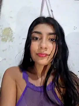 Snapshot of Sweed-virgin-pussy chatting on 06/30/26, 12:11 Sweed-virgin-pussy online show from 06/30/26, 12:11