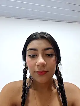 Snapshot of Sweed-virgin-pussy chatting on 07/24/26, 01:03 Sweed-virgin-pussy online show from 07/24/26, 01:03