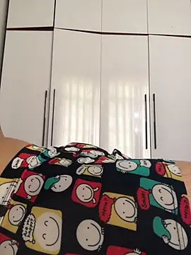 khonglongvong86 online show from 10/09/25, 06:44