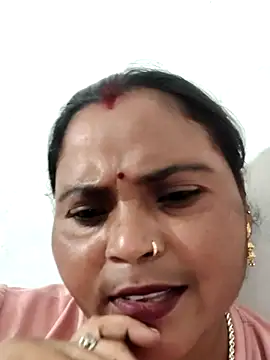 Monalisa22y online show from 10/04/25, 10:24