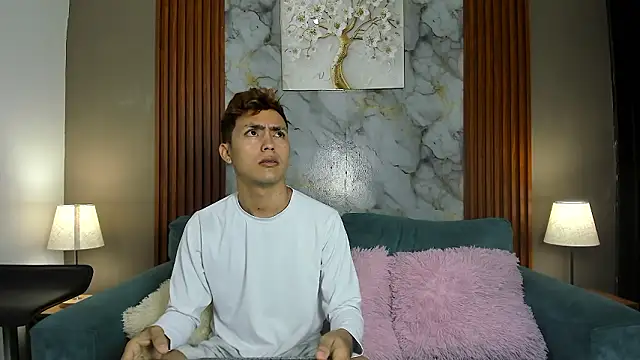 VERY HOT GUYS online show from 03/10/26, 01:16