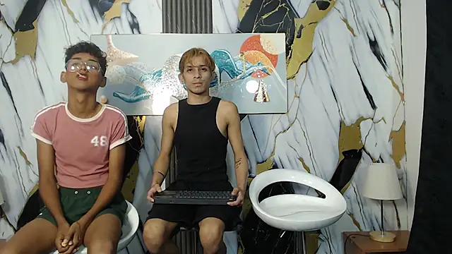 VERY HOT GUYS online show from 03/24/26, 01:21