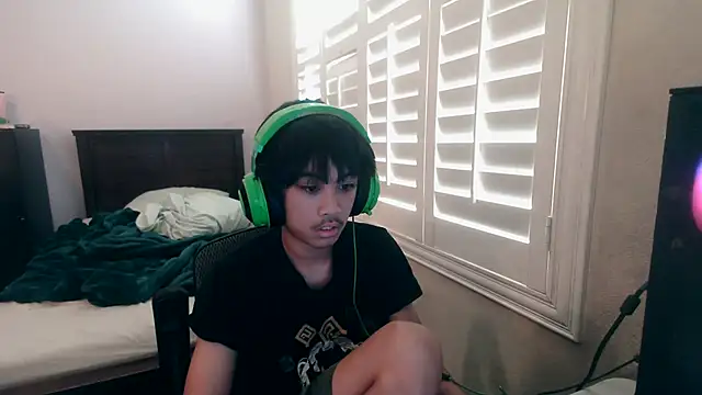 youngasianboy2007 online show from 10/24/25, 05:31