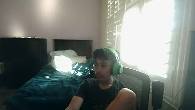 youngasianboy2007 online show from 02/04/26, 11:20