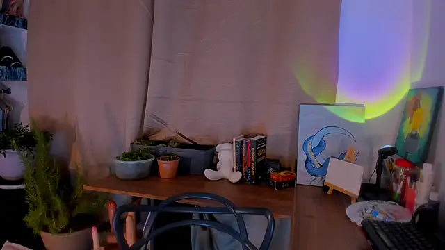 Snapshot of AmaruBloom chatting on 12/15/25, 05:34 AmaruBloom online show from 12/15/25, 05:34