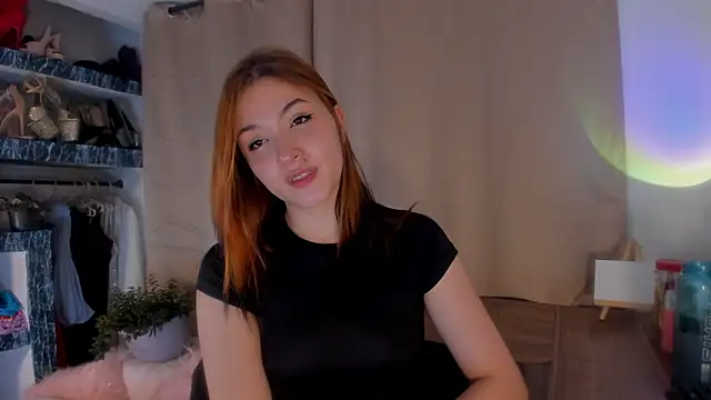 AmaruBloom online show from 02/03/26, 06:22