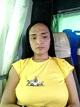 xAsianTOPModelx online show from 10/01/25, 12:27