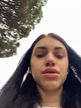 ilariea girl online show from 10/22/25, 01:33