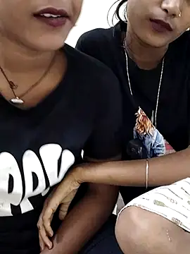 Unique girls90 online show from 11/06/25, 03:02