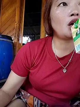 Snapshot of Bum_538 chatting on 10/05/25, 02:32 Bum 538 online show from 10/05/25, 02:32