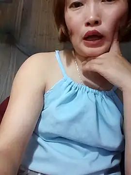 Snapshot of Bum_538 chatting on 10/05/25, 02:37 Bum 538 online show from 10/05/25, 02:37