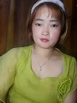 Snapshot of Bum_538 chatting on 10/22/25, 04:18 Bum 538 online show from 10/22/25, 04:18