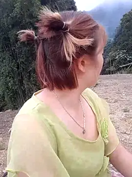 Snapshot of Bum_538 chatting on 10/29/25, 04:04 Bum 538 online show from 10/29/25, 04:04