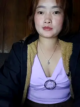 Snapshot of Bum_538 chatting on 11/08/25, 12:05 Bum 538 online show from 11/08/25, 12:05