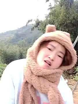 Snapshot of Bum_538 chatting on 11/22/25, 12:20 Bum 538 online show from 11/22/25, 12:20