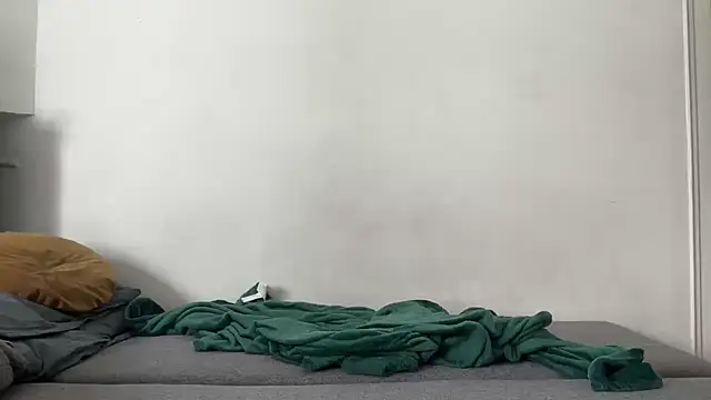 nanaisbackk online show from 04/23/26, 09:19