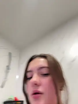 Victoria6989 online show from 02/03/26, 10:37