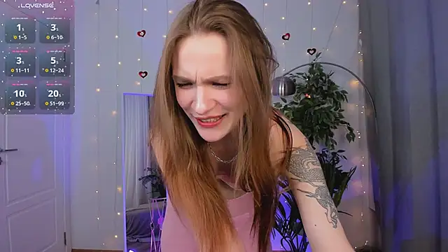 PollyMayer online show from 02/11/26, 08:36