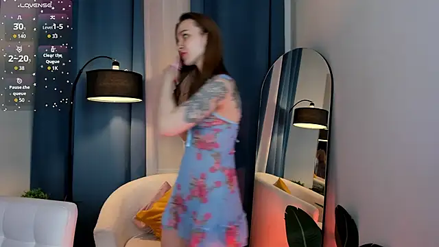 PollyMayer online show from 04/01/26, 08:50