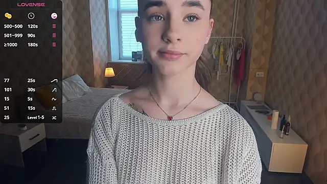 JinnyMcie online show from 11/16/25, 08:53