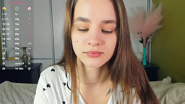 JinnyMcie online show from 04/13/26, 07:25