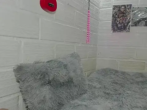 Daniell 007 online show from 10/10/25, 09:03