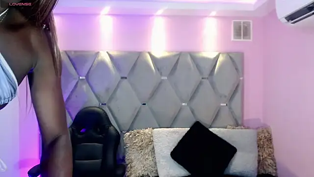 Miranda Collins online show from 11/05/25, 11:32