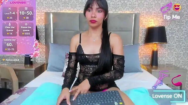 KoralBlum online show from 12/03/25, 01:46