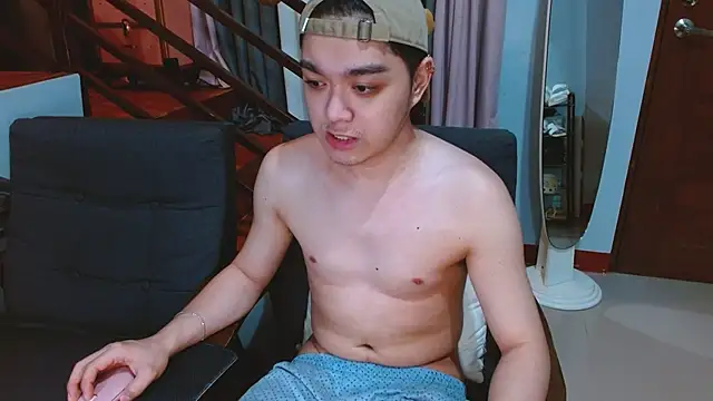 JayKarLo online show from 10/30/25, 01:23