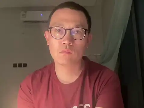 yewuzhibb online show from 10/04/25, 02:48