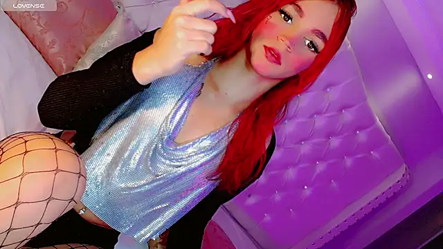 Snapshot of Saraa_Jone chatting on 11/29/25, 11:57 Saraa Jone online show from 11/29/25, 11:57