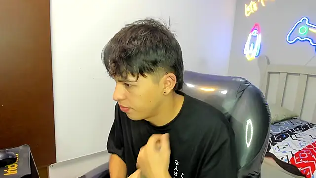 StiwenTwink online show from 11/14/25, 02:05