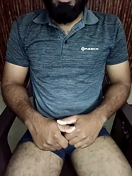 Snapshot of bhaveshPlayboy chatting on 10/09/25, 06:17 bhaveshPlayboy online show from 10/09/25, 06:17