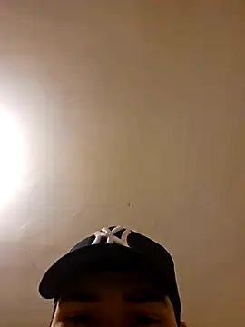 Snapshot of Sasu88_2 chatting on 11/01/25, 01:51 Sasu88 2 online show from 11/01/25, 01:51