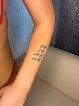 LolaReaX online show from 02/28/26, 11:22