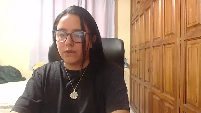 Venus cat  online show from 02/08/26, 12:58