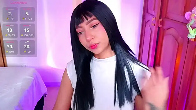 emma web  online show from 10/07/25, 03:09