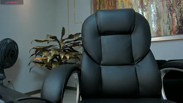 EmilyJohnsonX1 online show from 11/15/25, 03:48