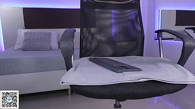 DanteeStone online show from 04/14/26, 08:15