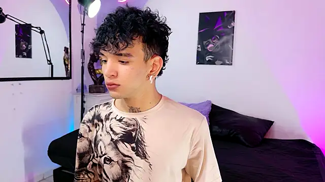 todoroki g online show from 12/15/25, 02:54