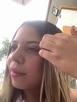 Snapshot of Ada_Pink chatting on 10/28/25, 04:20 Ada Pink online show from 10/28/25, 04:20