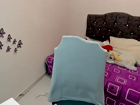 Snapshot of Big_Emmy chatting on 11/27/25, 12:46 Big Emmy online show from 11/27/25, 12:46