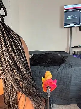 MerliaSsomer online show from 04/17/26, 12:30