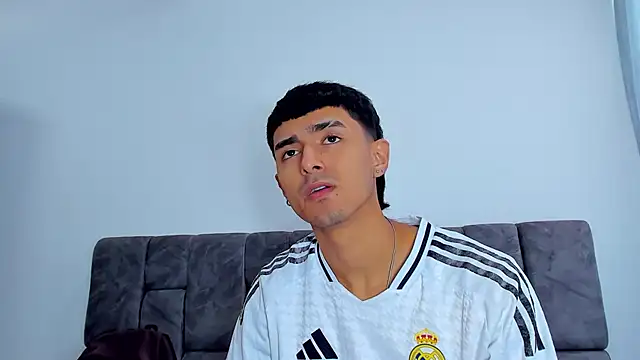 Anthony carter online show from 11/04/25, 01:54