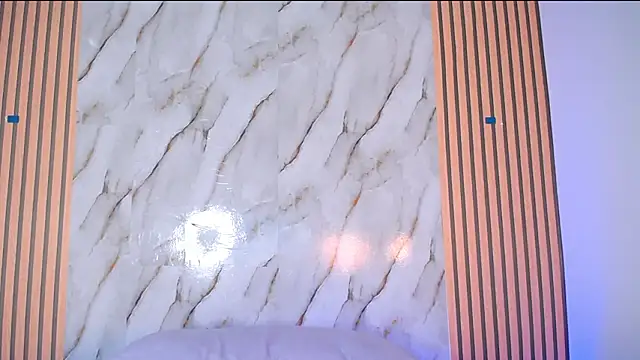 PiaGelvez online show from 01/15/26, 11:08