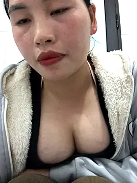 Stella-cute online show from 11/11/25, 09:42