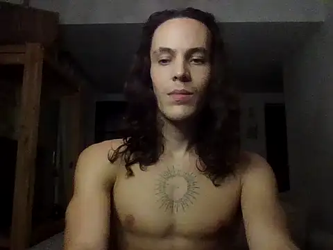 Snapshot of lukadaboy chatting on 05/07/26, 11:21 lukadaboy online show from 05/07/26, 11:21
