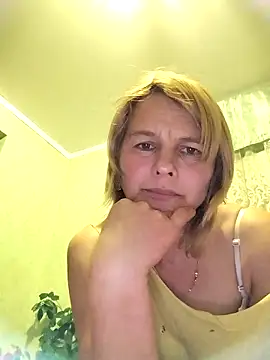 Masha412111 online show from 10/14/25, 07:58